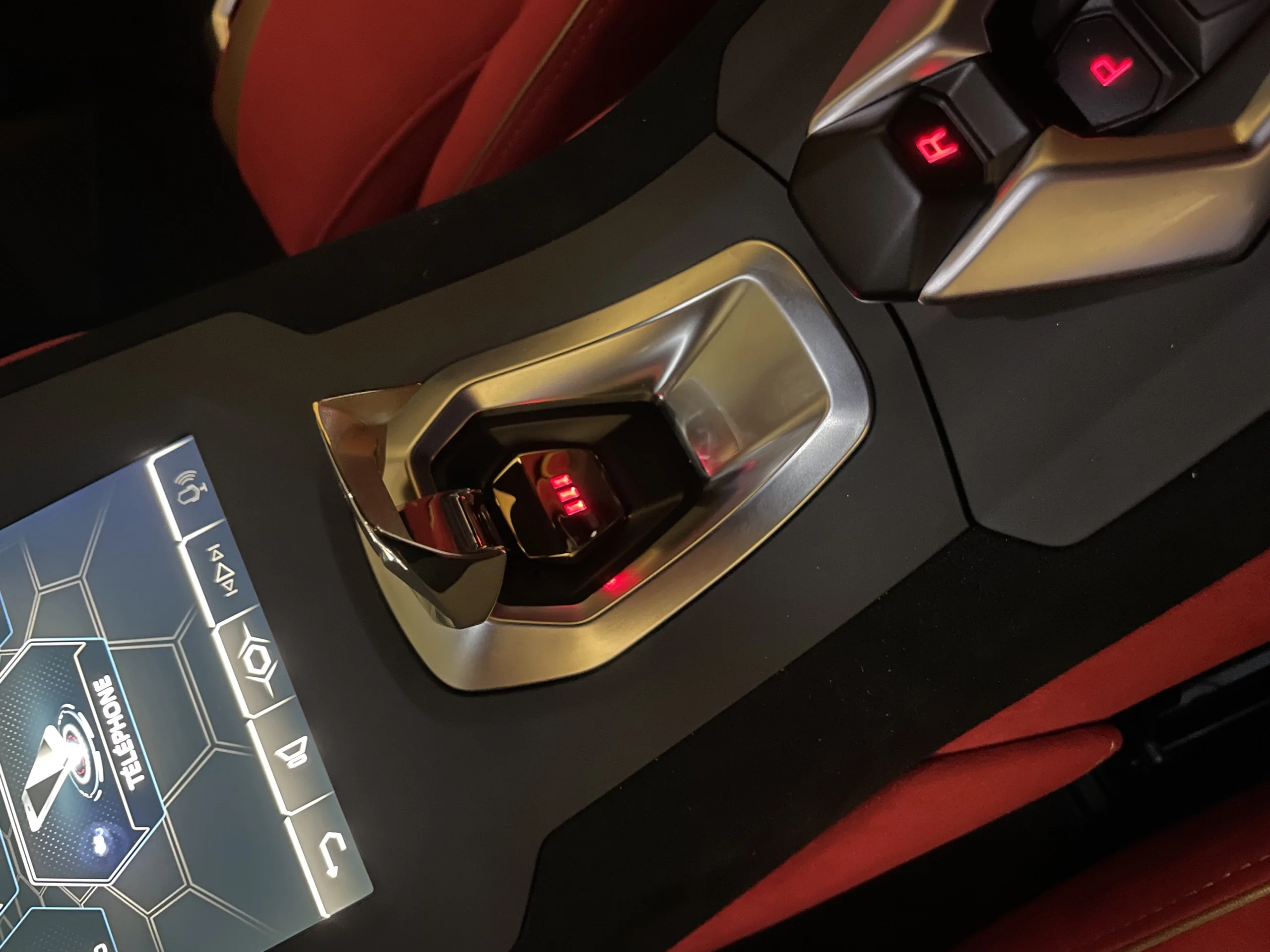 CARA Paris — Lamborghini Huracán